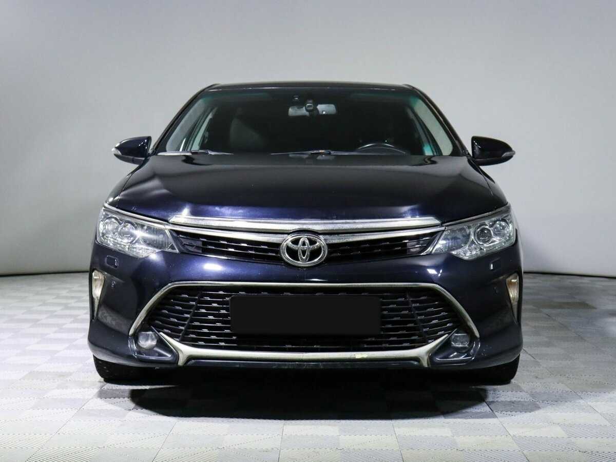 Купить Toyota Camry с пробегом. Фото: #1