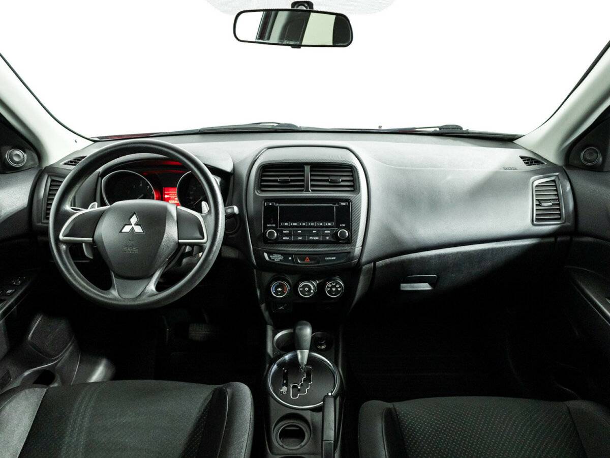 Купить Mitsubishi ASX с пробегом. Фото: #12