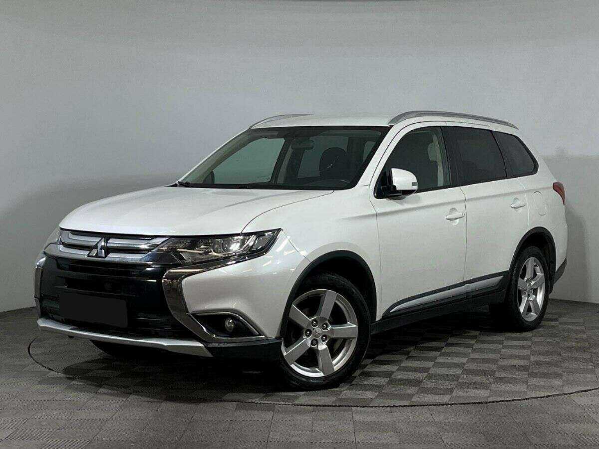 Купить Mitsubishi Outlander с пробегом. Посмотреть фото