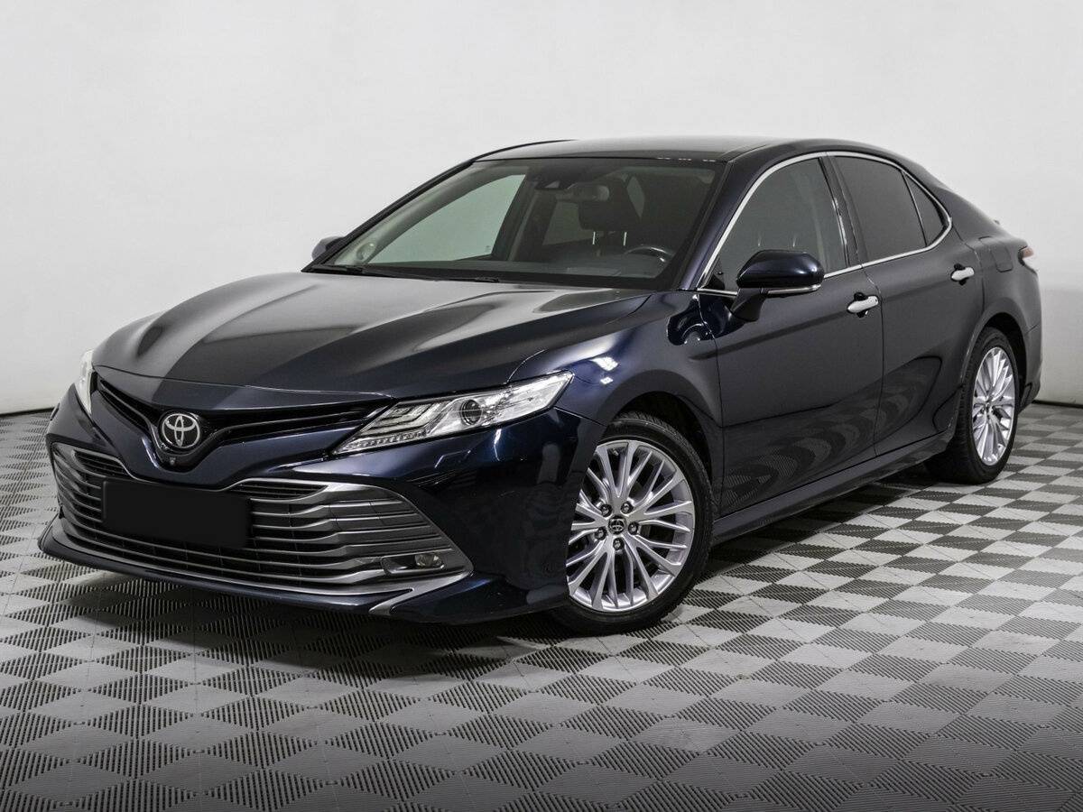 Купить Toyota Camry с пробегом. Фото: #0