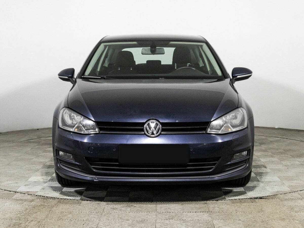 Купить Volkswagen Golf с пробегом. Фото: #1