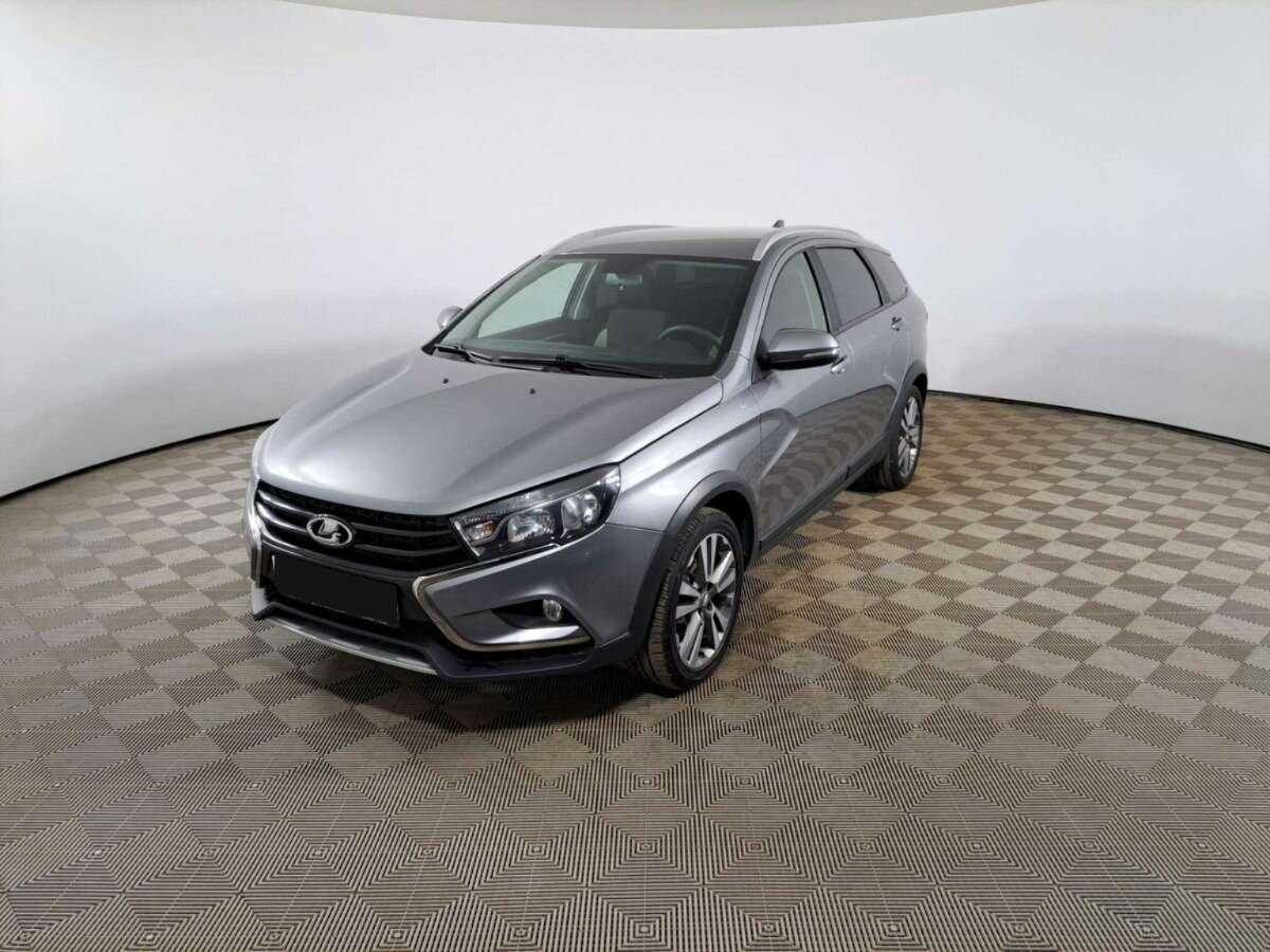 Купить Lada (ВАЗ) Vesta с пробегом. Посмотреть фото