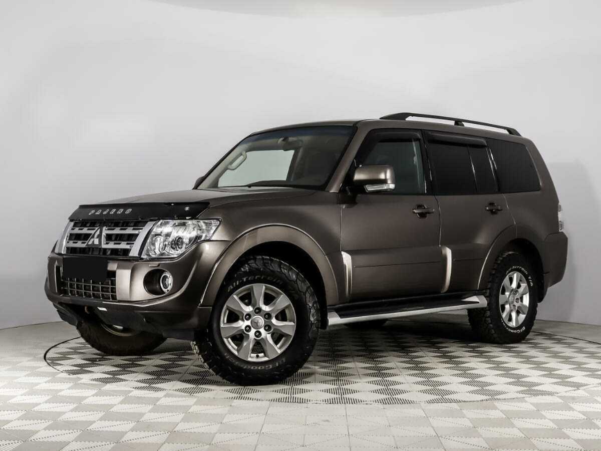 Купить Mitsubishi Pajero с пробегом. Фото: #0