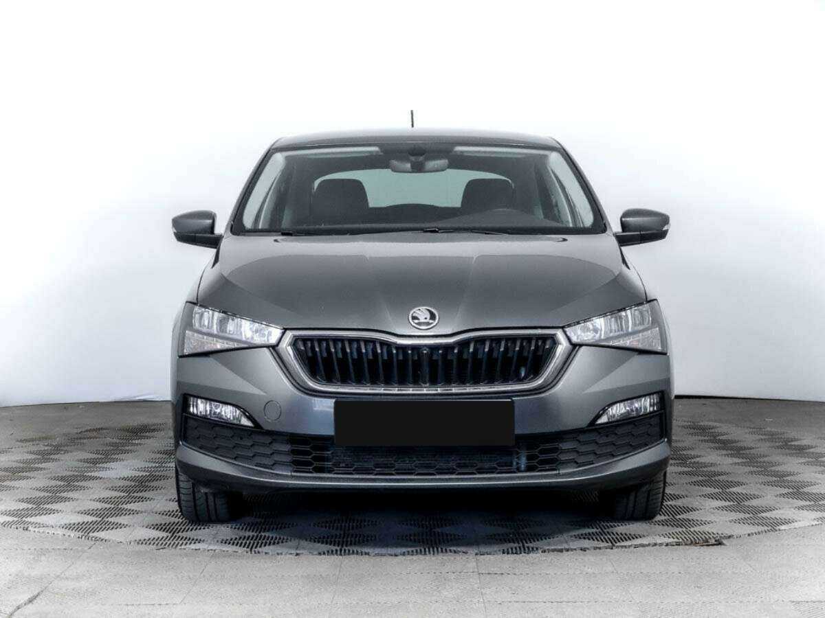 Купить Skoda Rapid с пробегом. Фото: #1