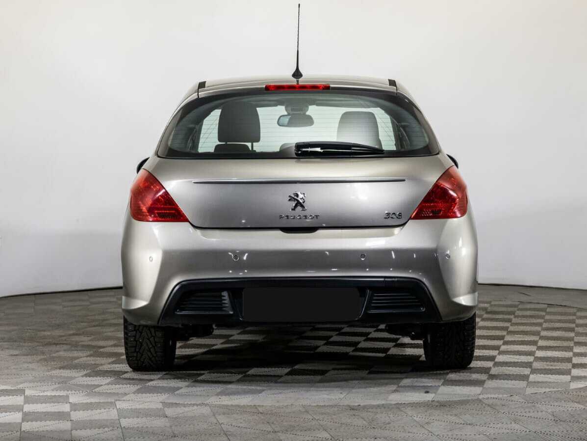 Купить Peugeot 308 с пробегом. Фото: #5