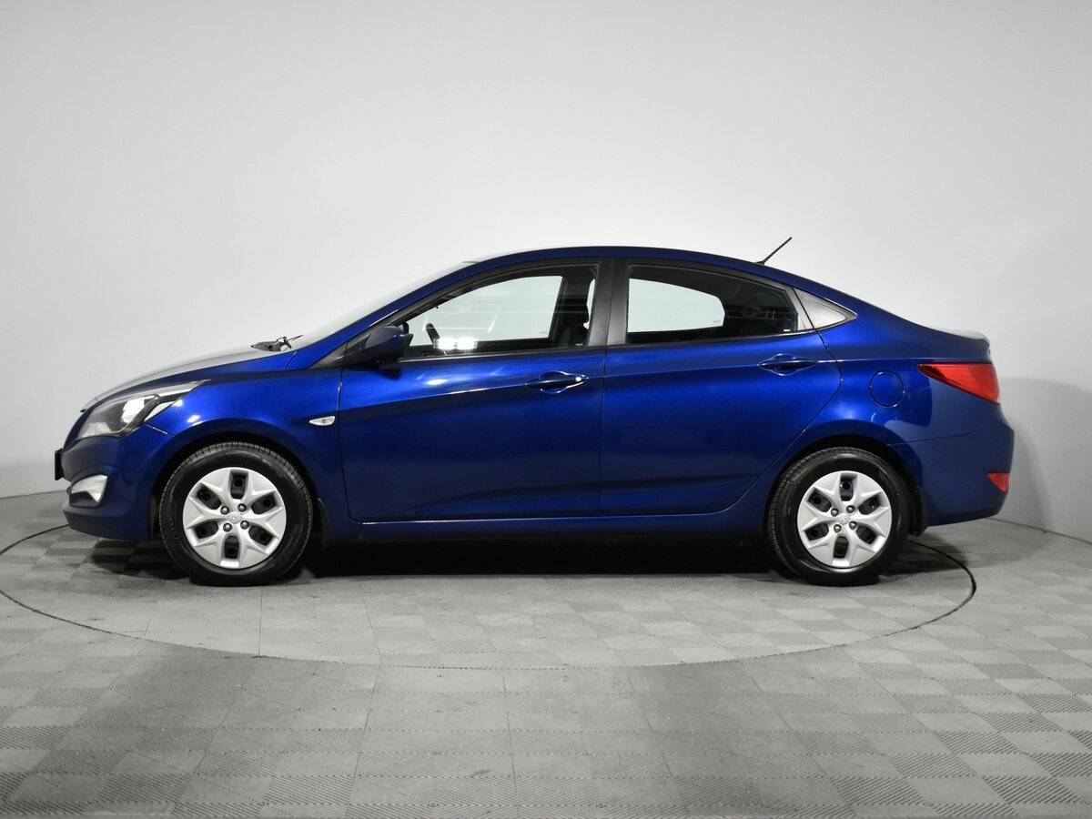 Купить Hyundai Solaris с пробегом. Фото: #7