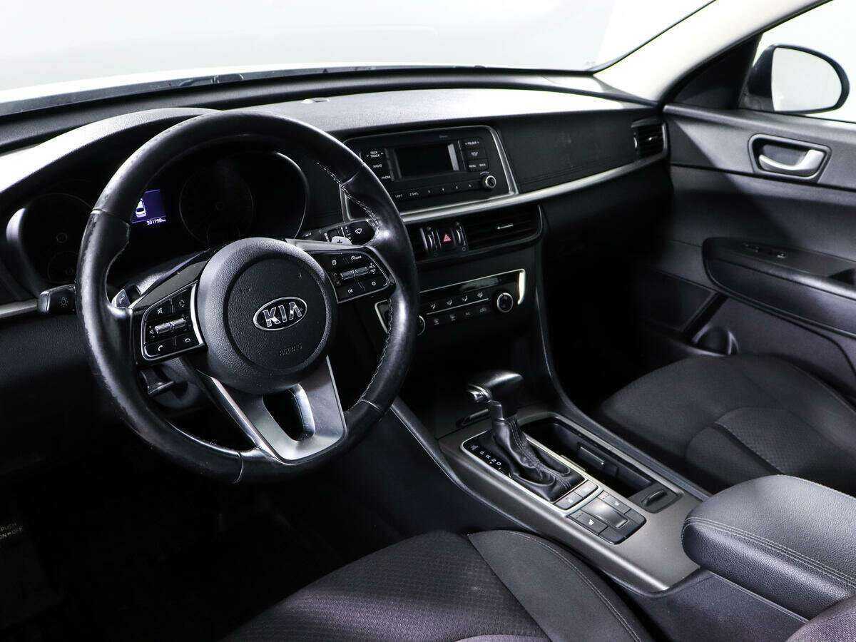Купить Kia Optima с пробегом. Фото: #11