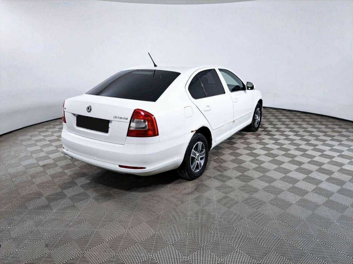 Купить Skoda Octavia с пробегом. Фото: #4