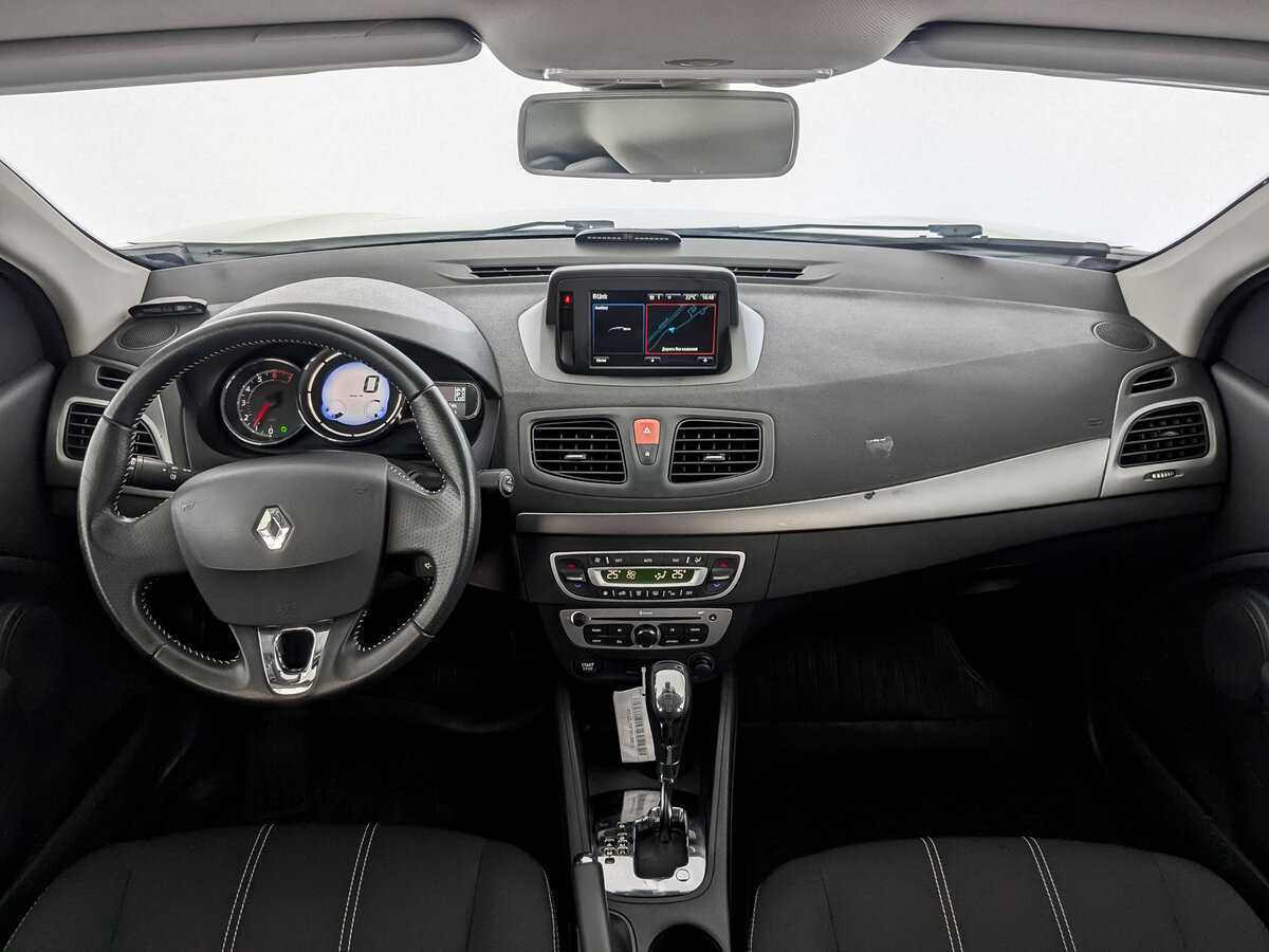 Купить Renault Fluence с пробегом. Фото: #13