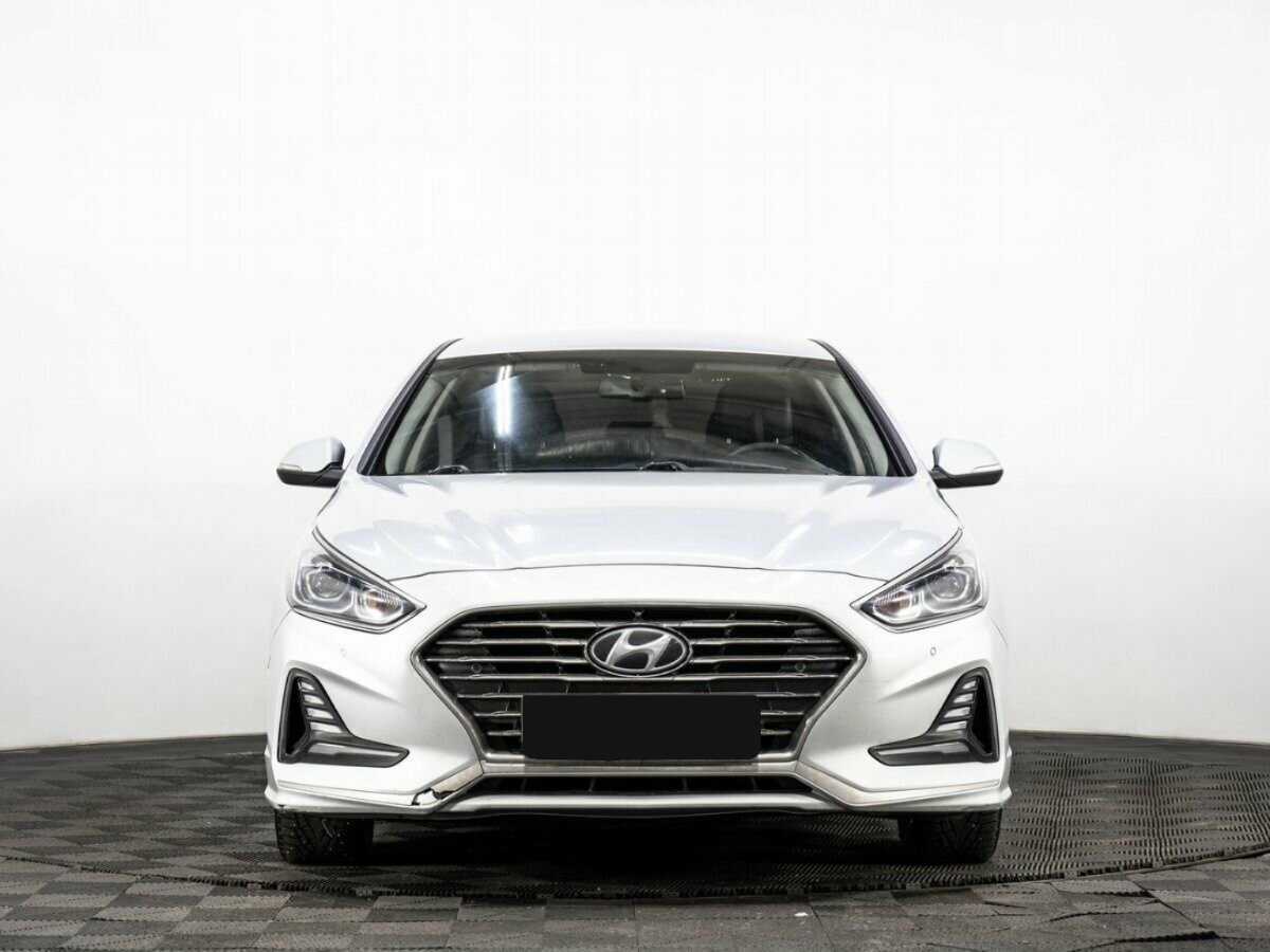 Купить Hyundai Sonata с пробегом. Фото: #1