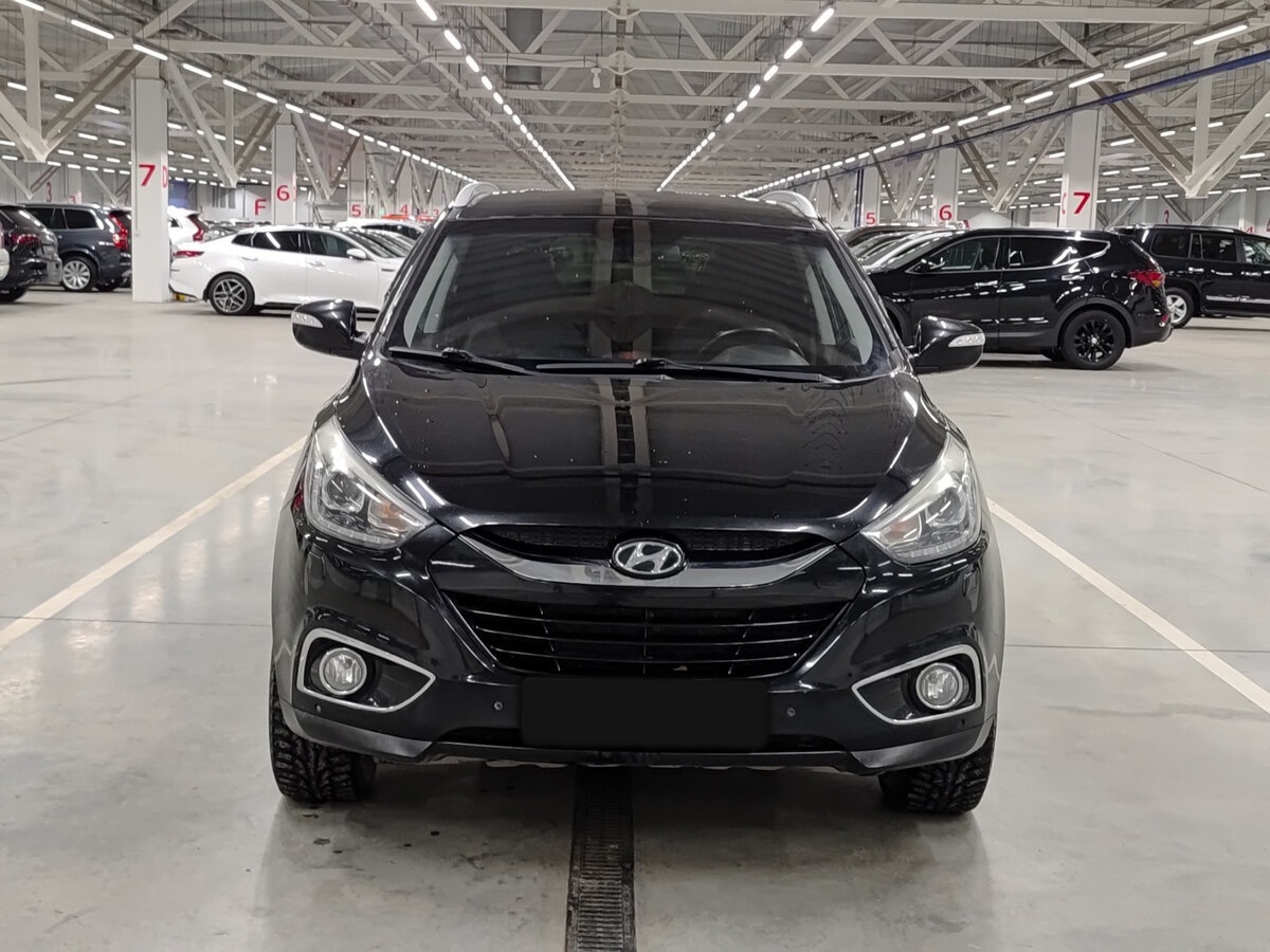 Купить Hyundai ix35 с пробегом. Фото: #1