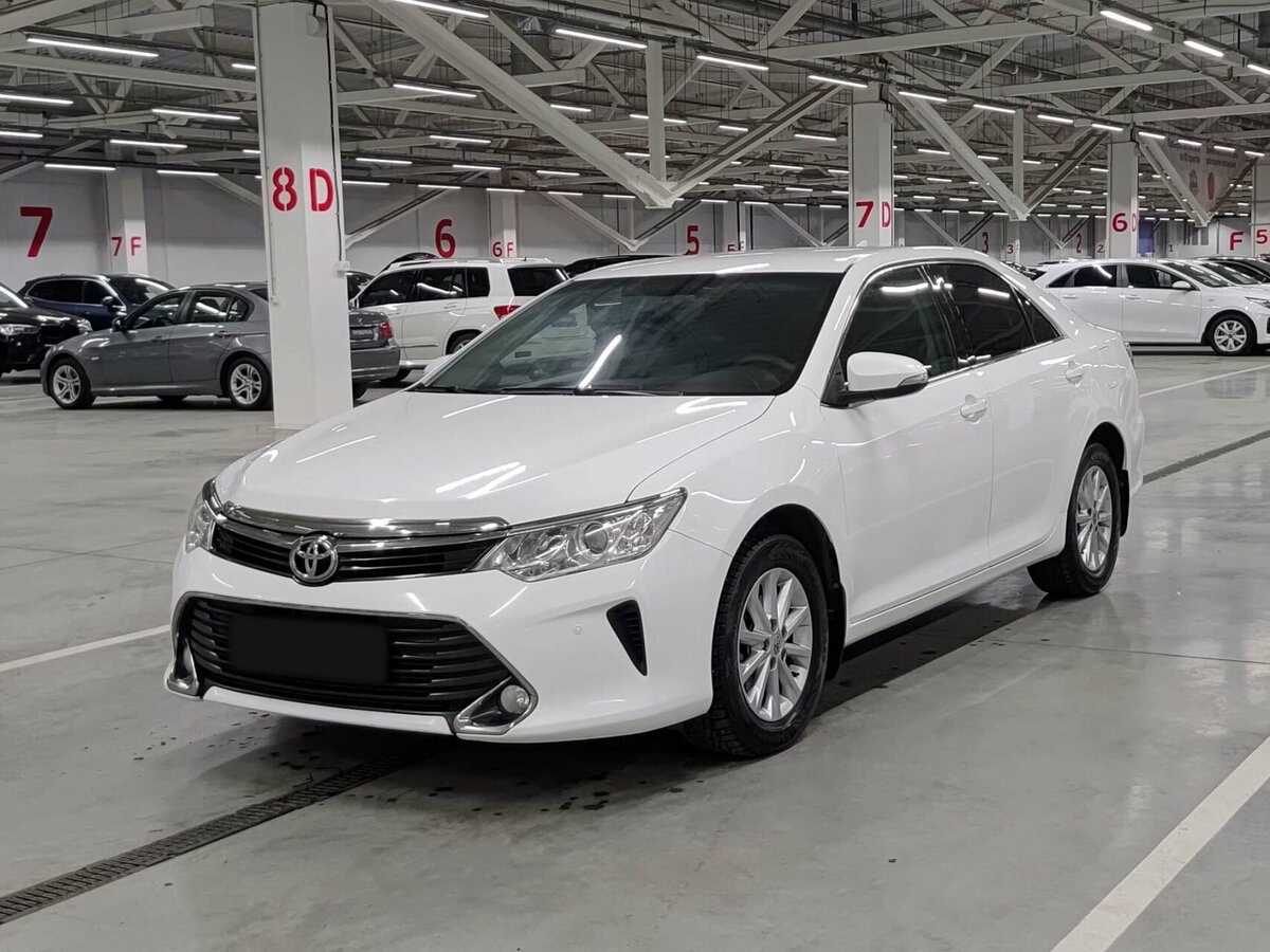 Купить Toyota Camry с пробегом. Фото: #0