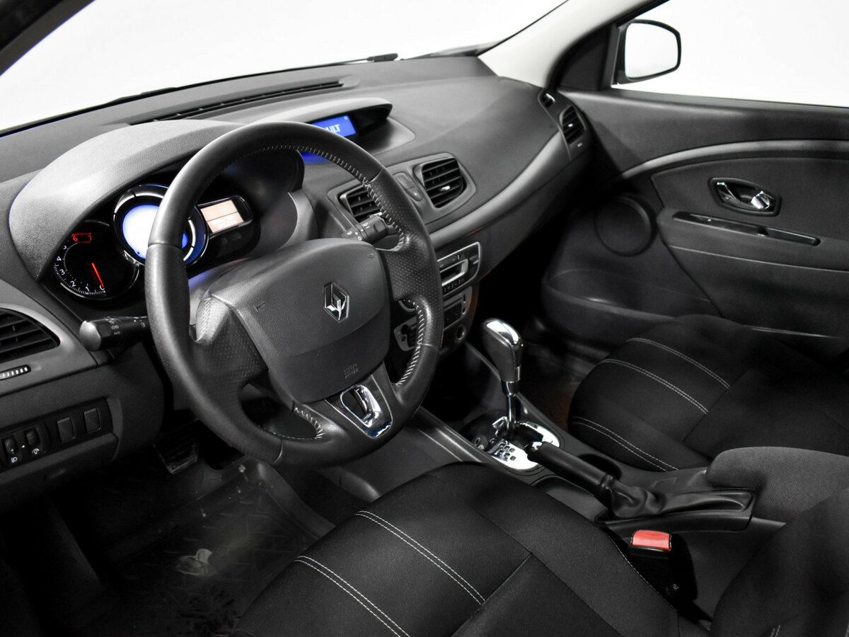 Купить Renault Megane с пробегом. Фото: #8