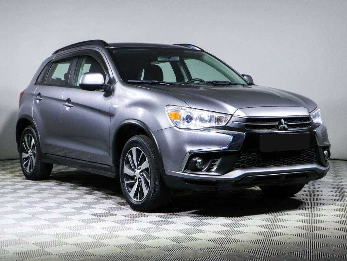 Купить Mitsubishi ASX с пробегом. Фото: #2