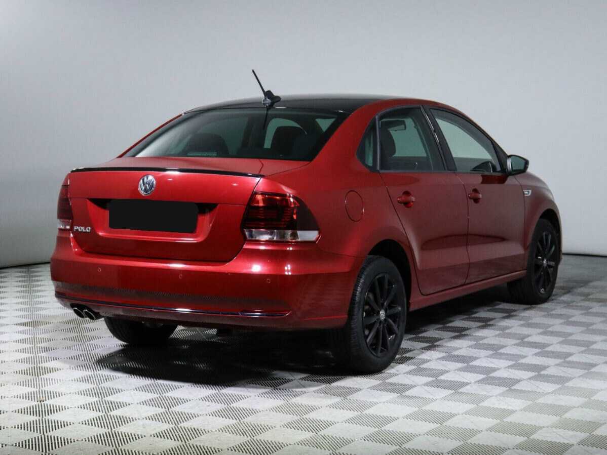 Купить Volkswagen Polo с пробегом. Фото: #3