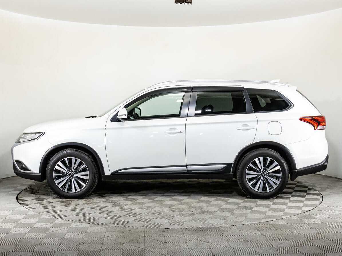 Купить Mitsubishi Outlander с пробегом. Фото: #7