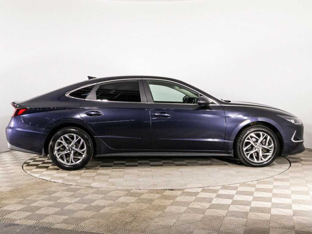 Купить Hyundai Sonata с пробегом. Фото: #3