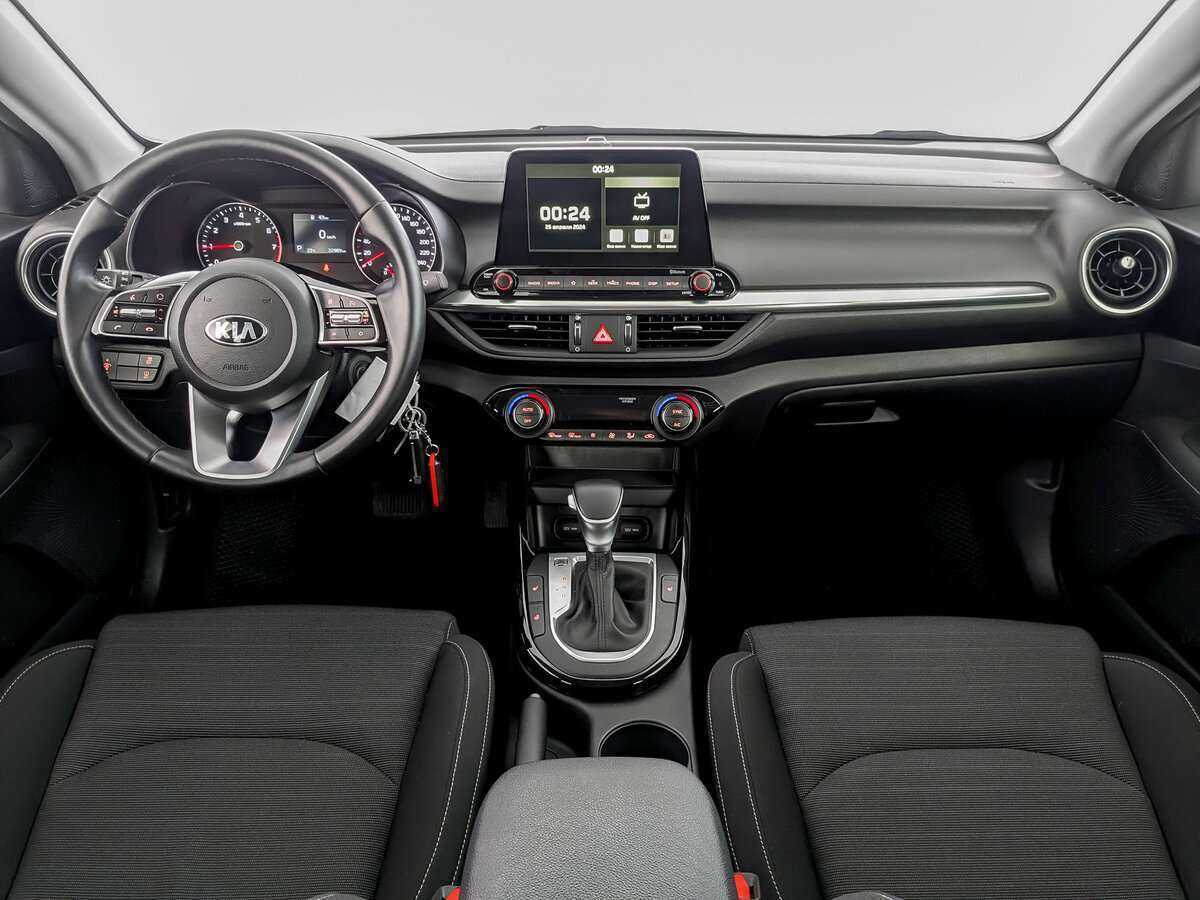 Купить Kia Cerato с пробегом. Фото: #11