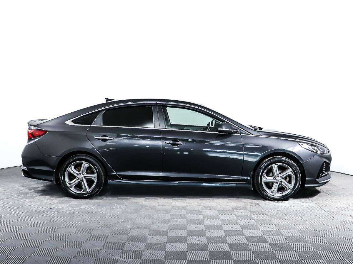Купить Hyundai Sonata с пробегом. Фото: #3