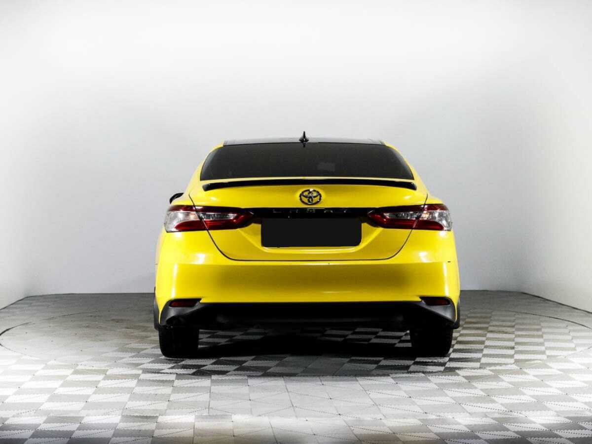 Купить Toyota Camry с пробегом. Фото: #5