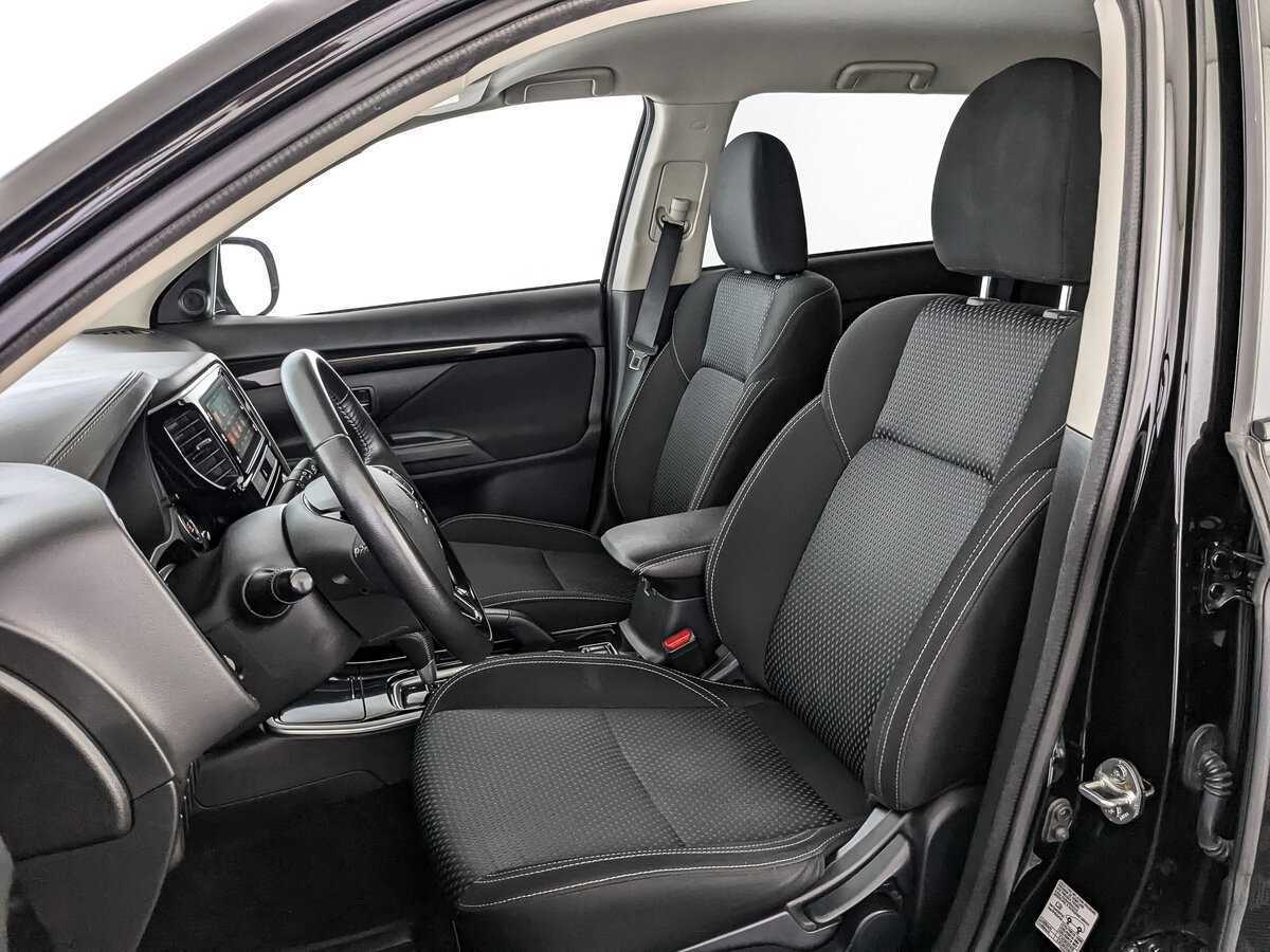 Купить Mitsubishi Outlander с пробегом. Фото: #15