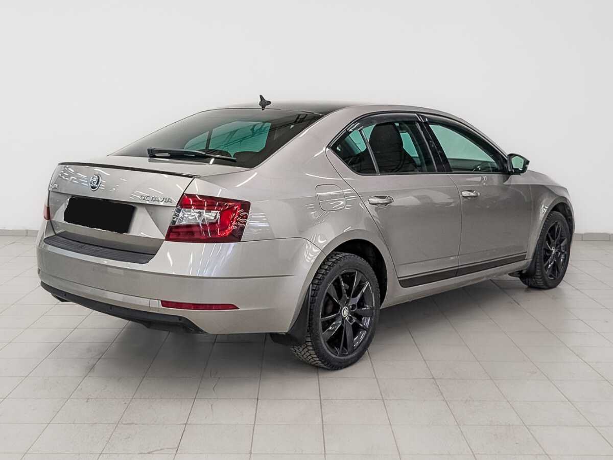 Купить Skoda Octavia с пробегом. Фото: #4