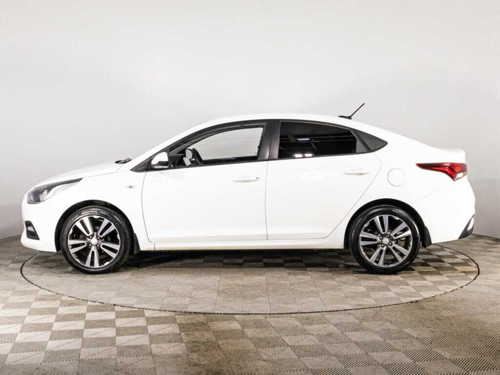 Купить Hyundai Solaris с пробегом. Фото: #7