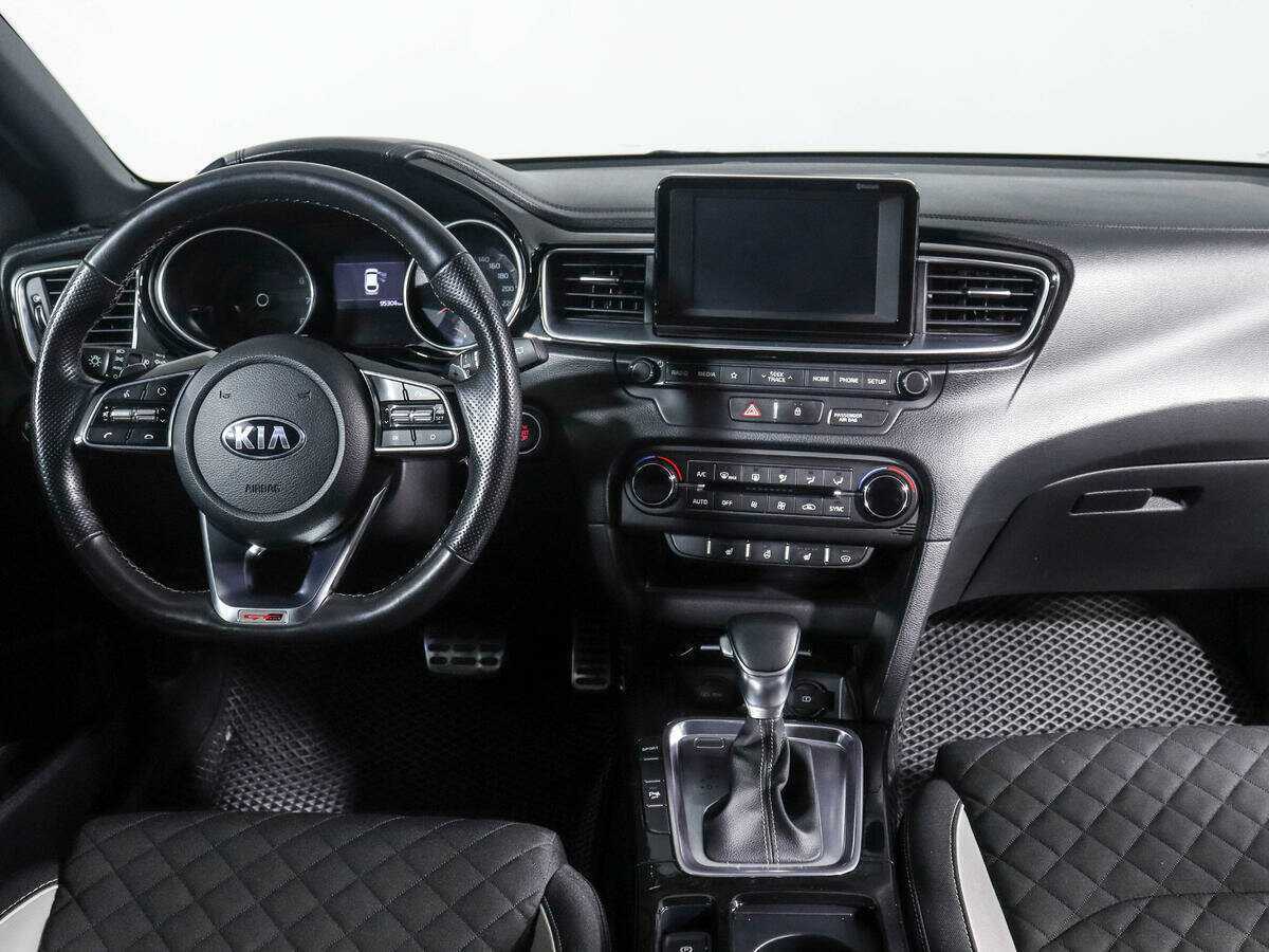 Купить Kia Proceed с пробегом. Фото: #9
