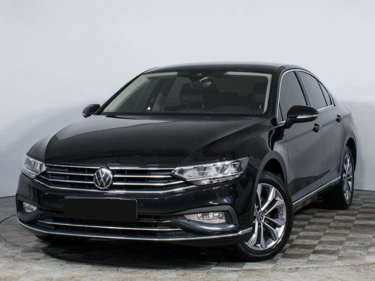 Купить Volkswagen Passat с пробегом. Посмотреть фото