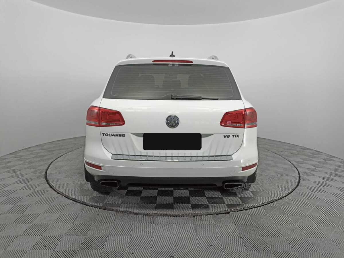 Купить Volkswagen Touareg с пробегом. Фото: #5