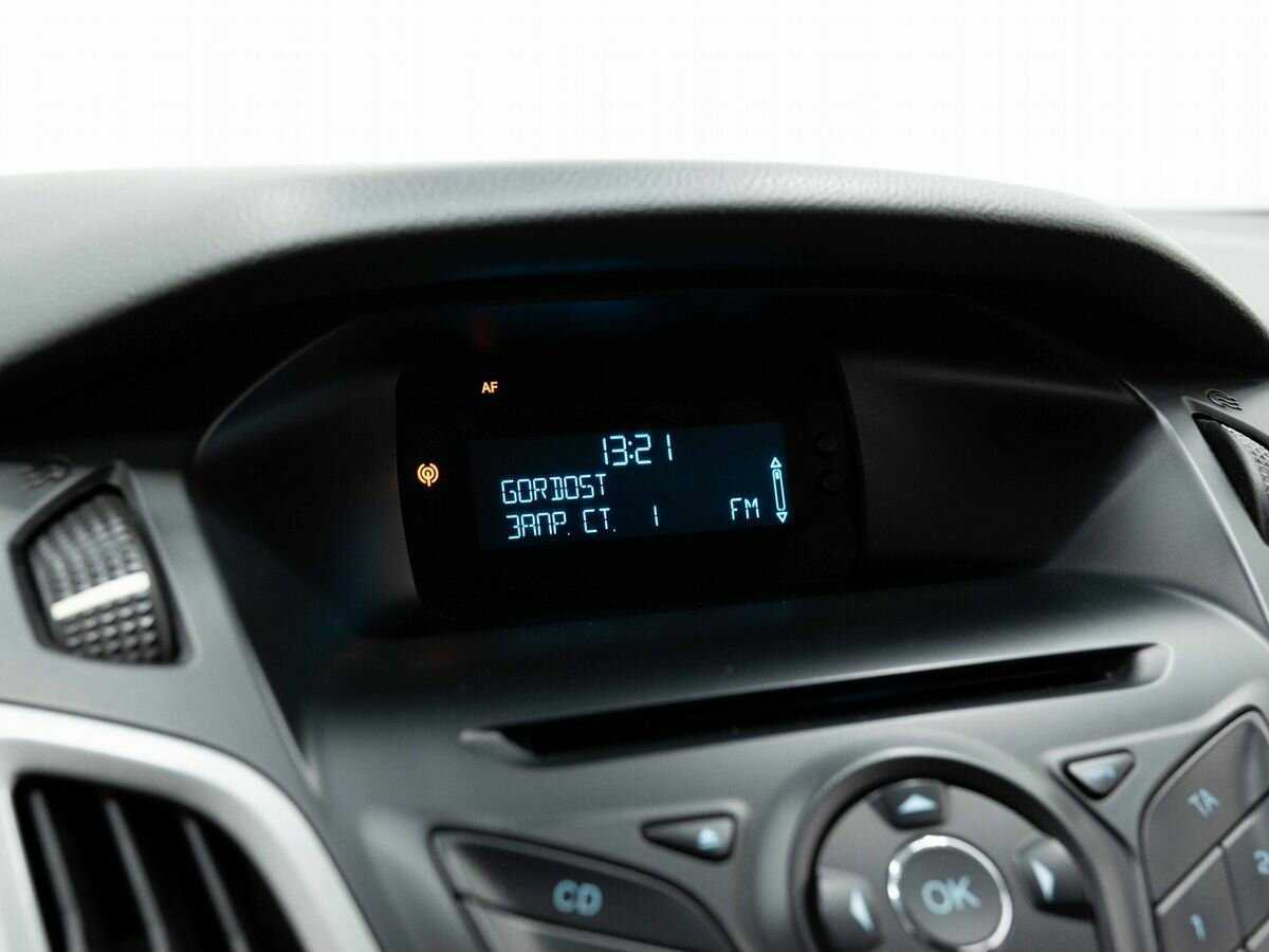 Купить Ford Focus с пробегом. Фото: #17