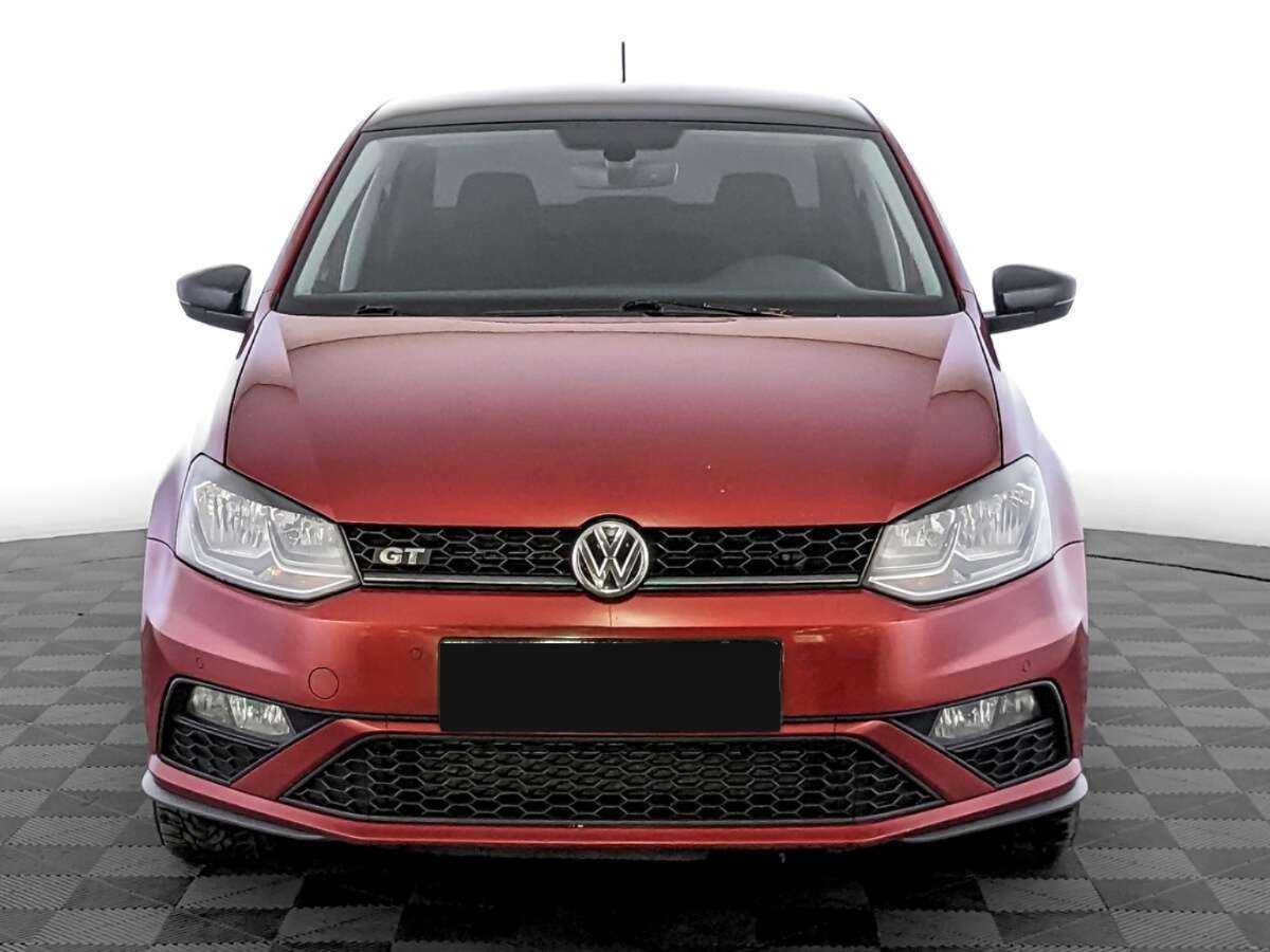 Купить Volkswagen Polo с пробегом. Фото: #1