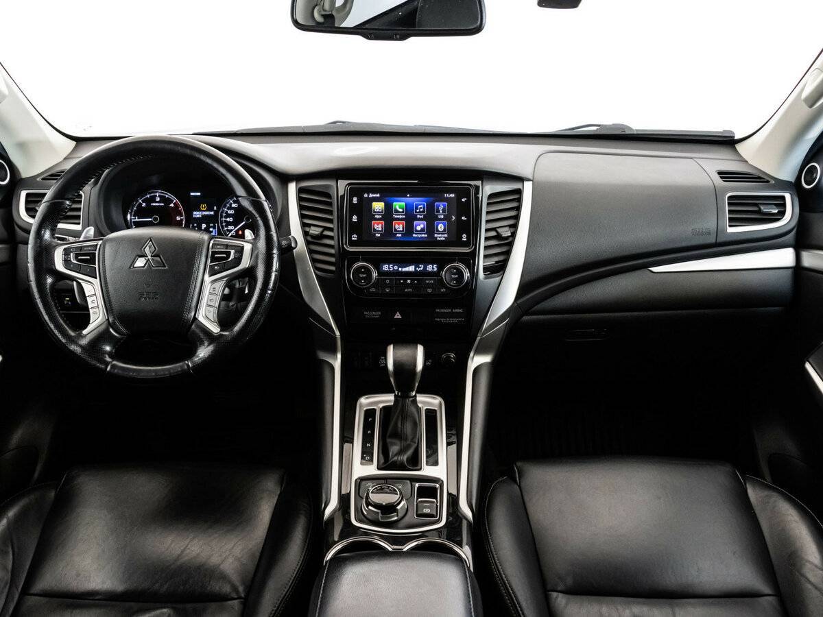 Купить Mitsubishi Pajero Sport с пробегом. Фото: #8