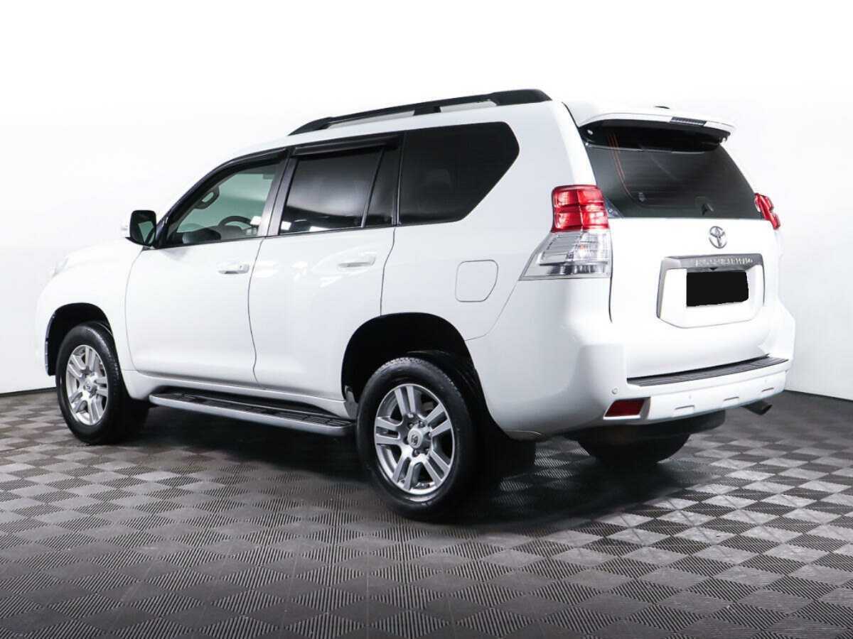 Купить Toyota Land Cruiser Prado с пробегом. Фото: #6