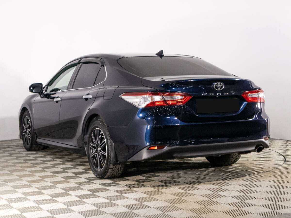 Купить Toyota Camry с пробегом. Фото: #6