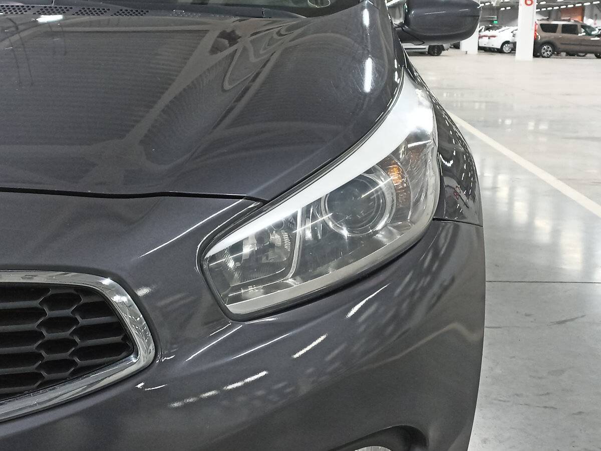 Купить Kia Ceed с пробегом. Фото: #16