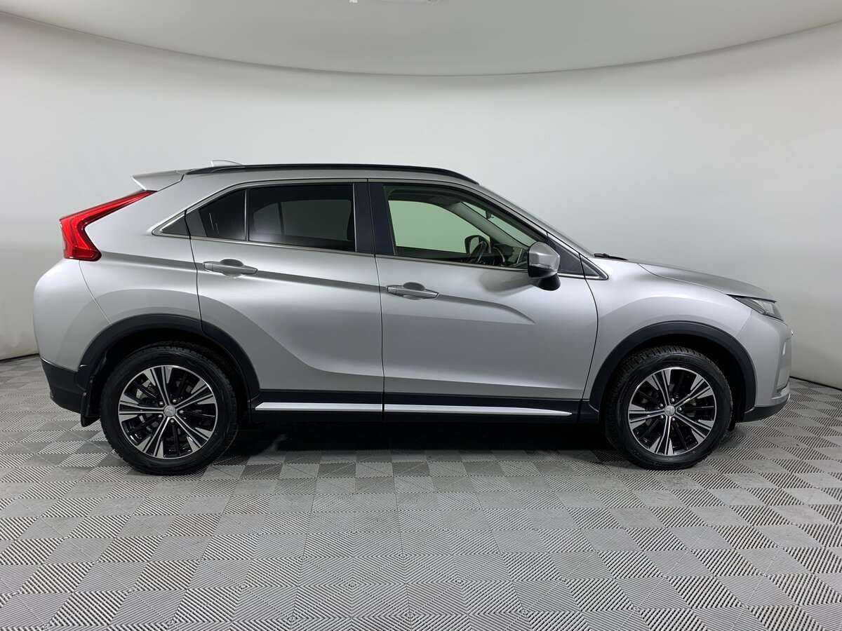Купить Mitsubishi Eclipse Cross с пробегом. Фото: #3