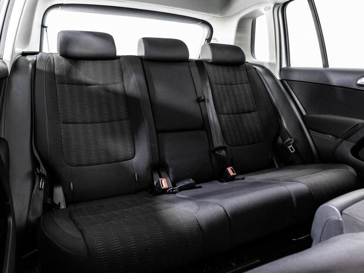 Купить Volkswagen Tiguan с пробегом. Фото: #13