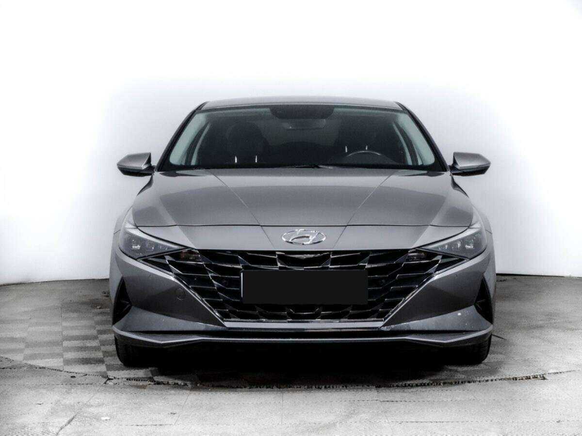 Купить Hyundai Elantra с пробегом. Фото: #1