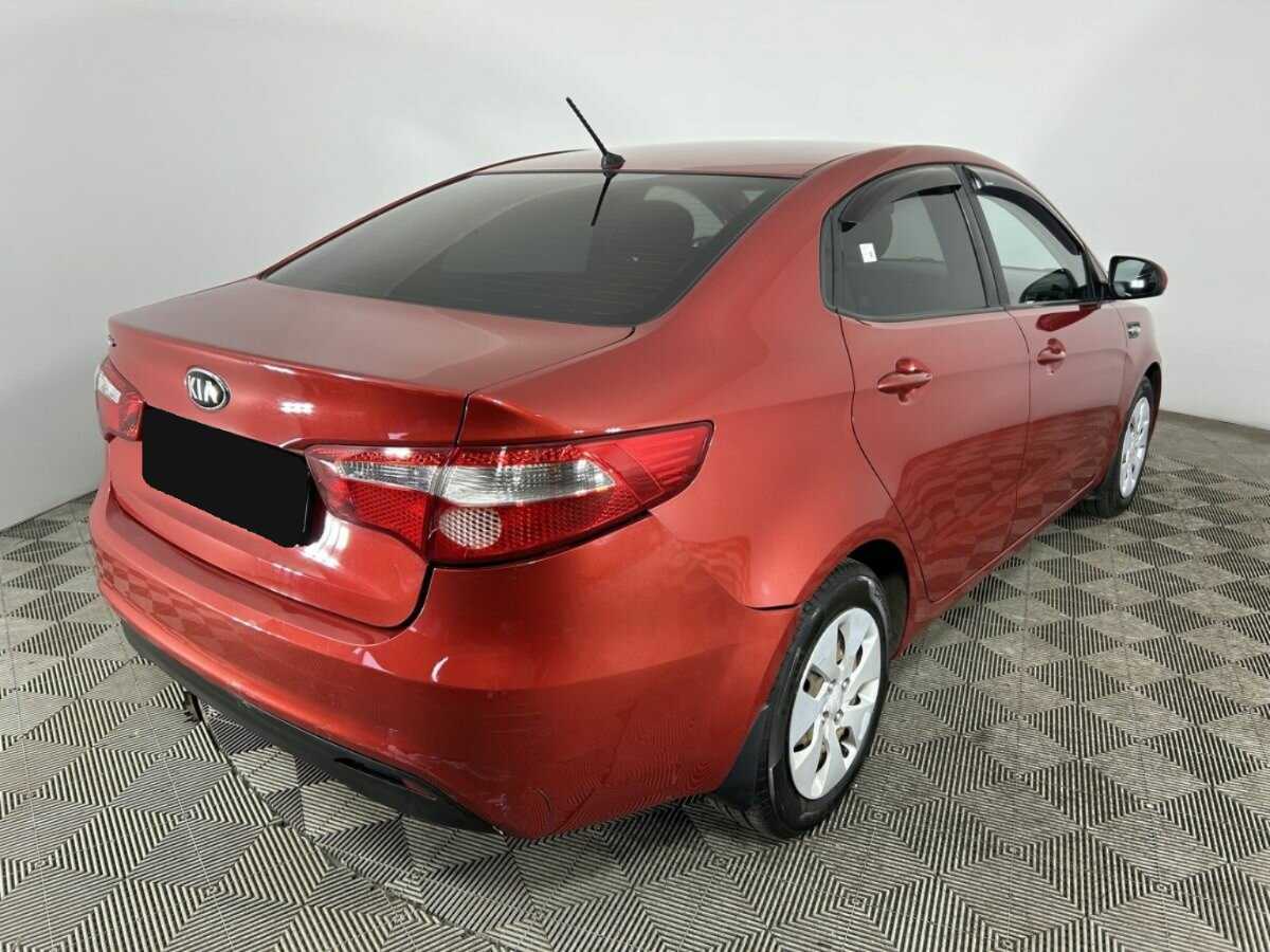 Купить Kia Rio с пробегом. Фото: #4