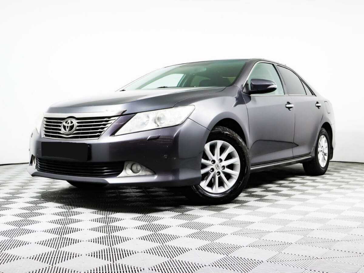 Купить Toyota Camry с пробегом. Фото: #0