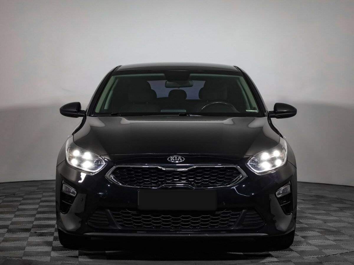 Купить Kia Ceed с пробегом. Фото: #1