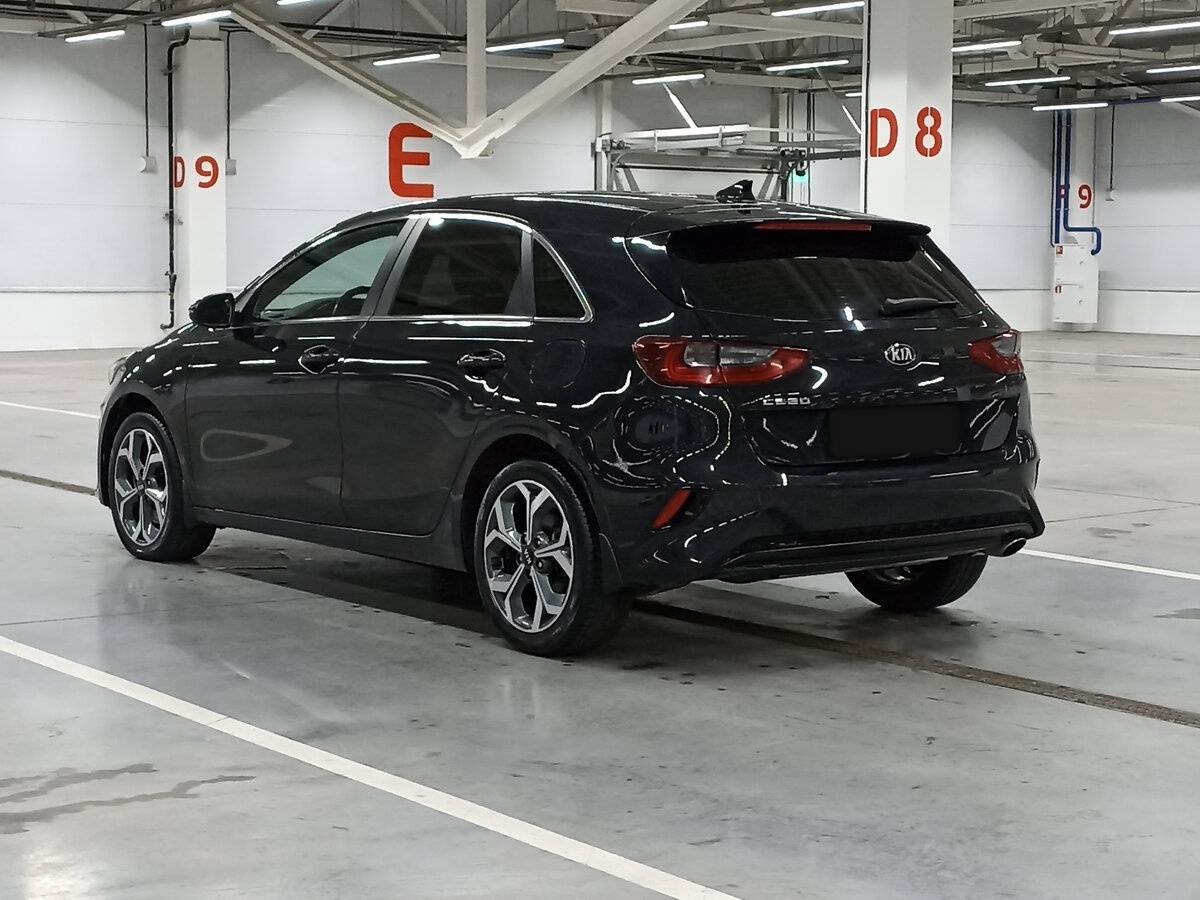 Купить Kia Ceed с пробегом. Фото: #6