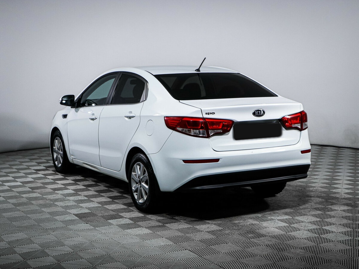 Купить Kia Rio с пробегом. Фото: #5