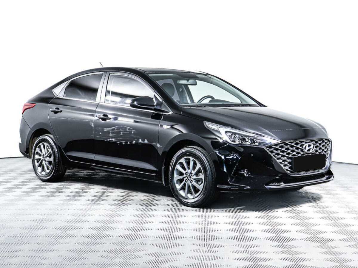 Купить Hyundai Solaris с пробегом. Фото: #2