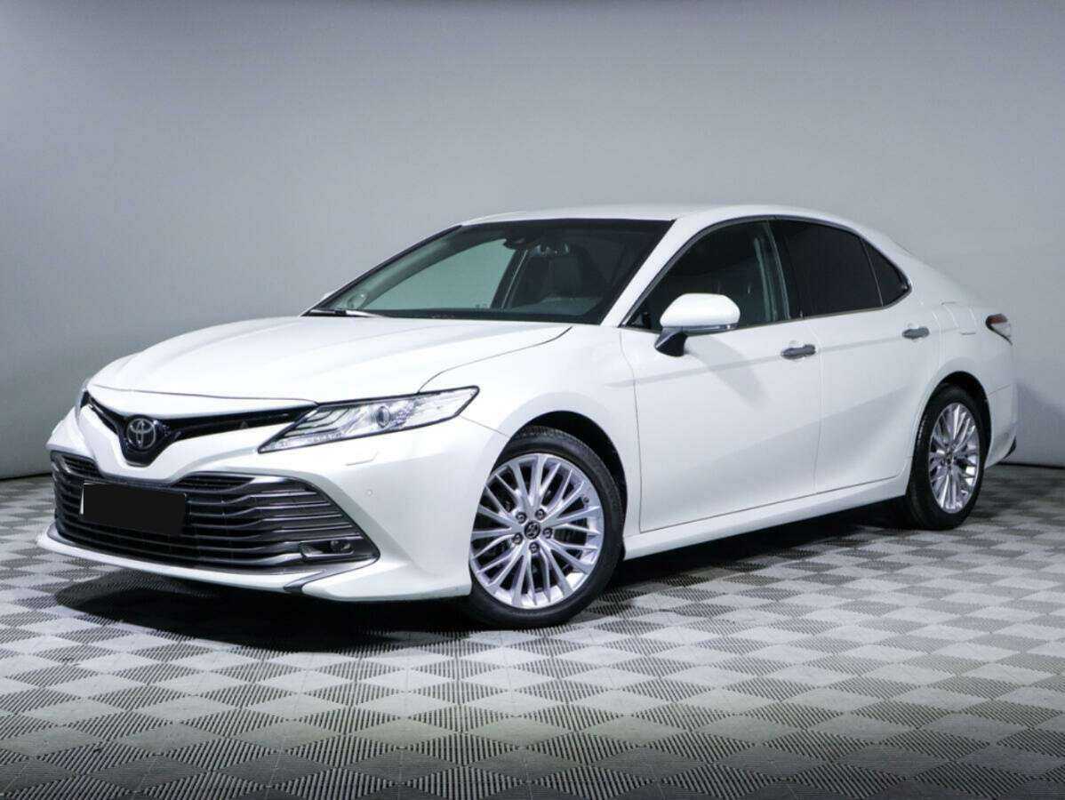 Купить Toyota Camry с пробегом. Посмотреть фото