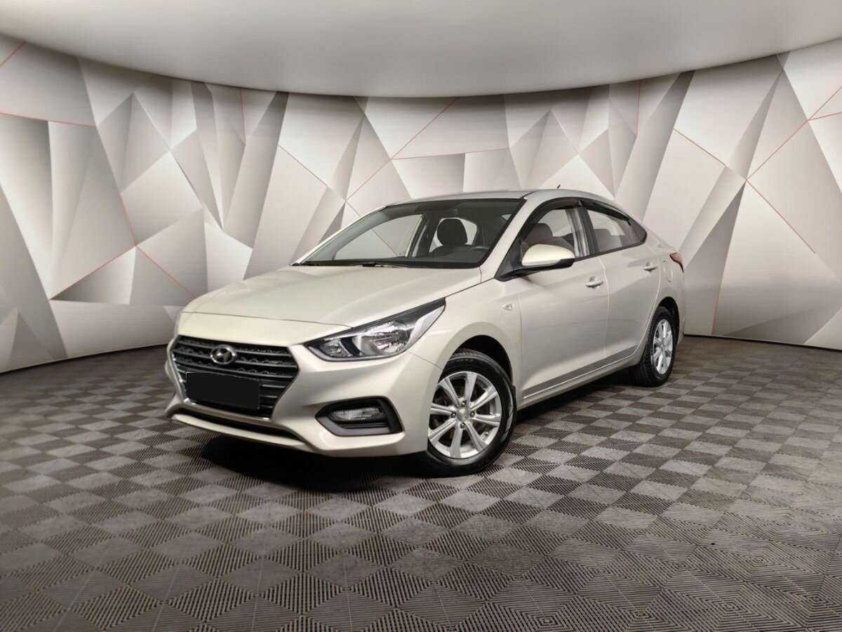 Купить Hyundai Solaris с пробегом. Посмотреть фото