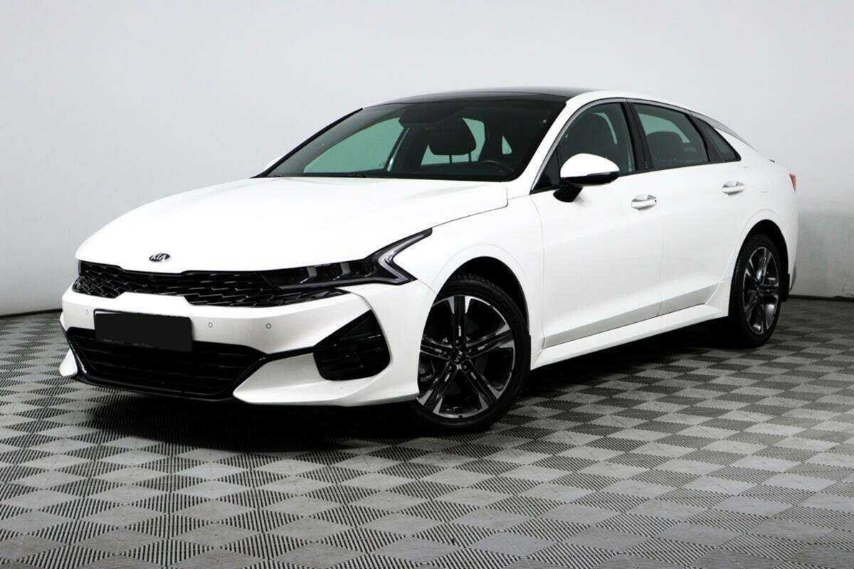 Купить Kia K5 с пробегом. Посмотреть фото
