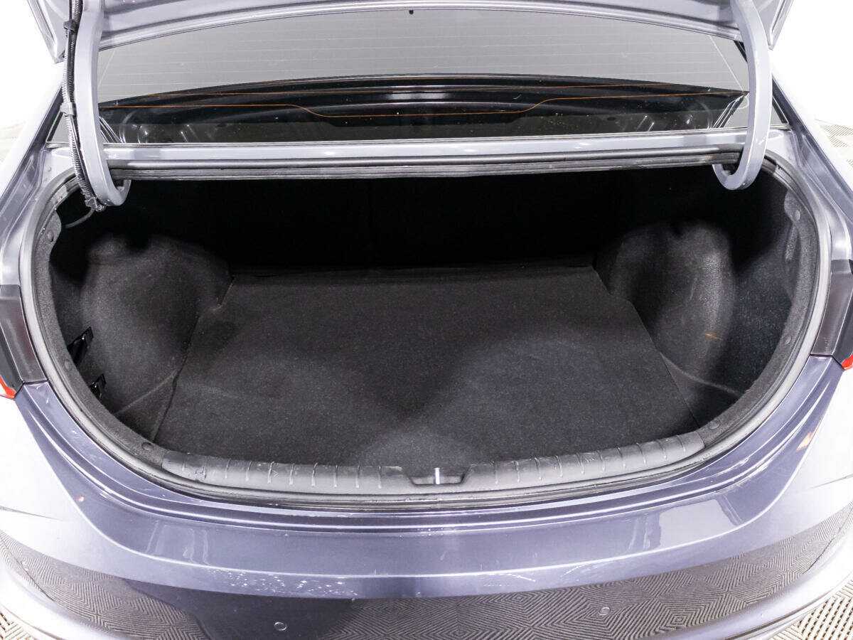 Купить Hyundai Solaris с пробегом. Фото: #14