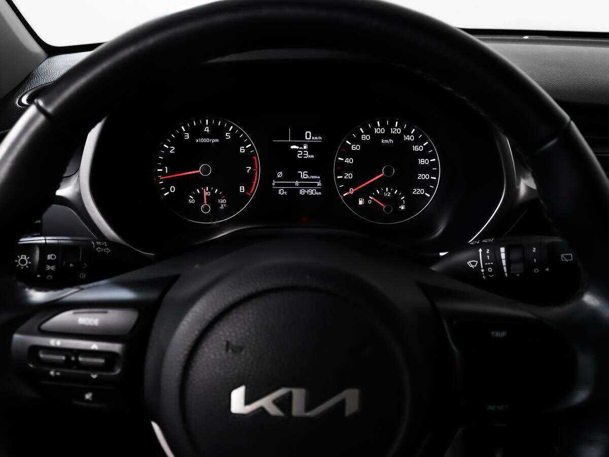 Купить Kia Rio с пробегом. Фото: #15